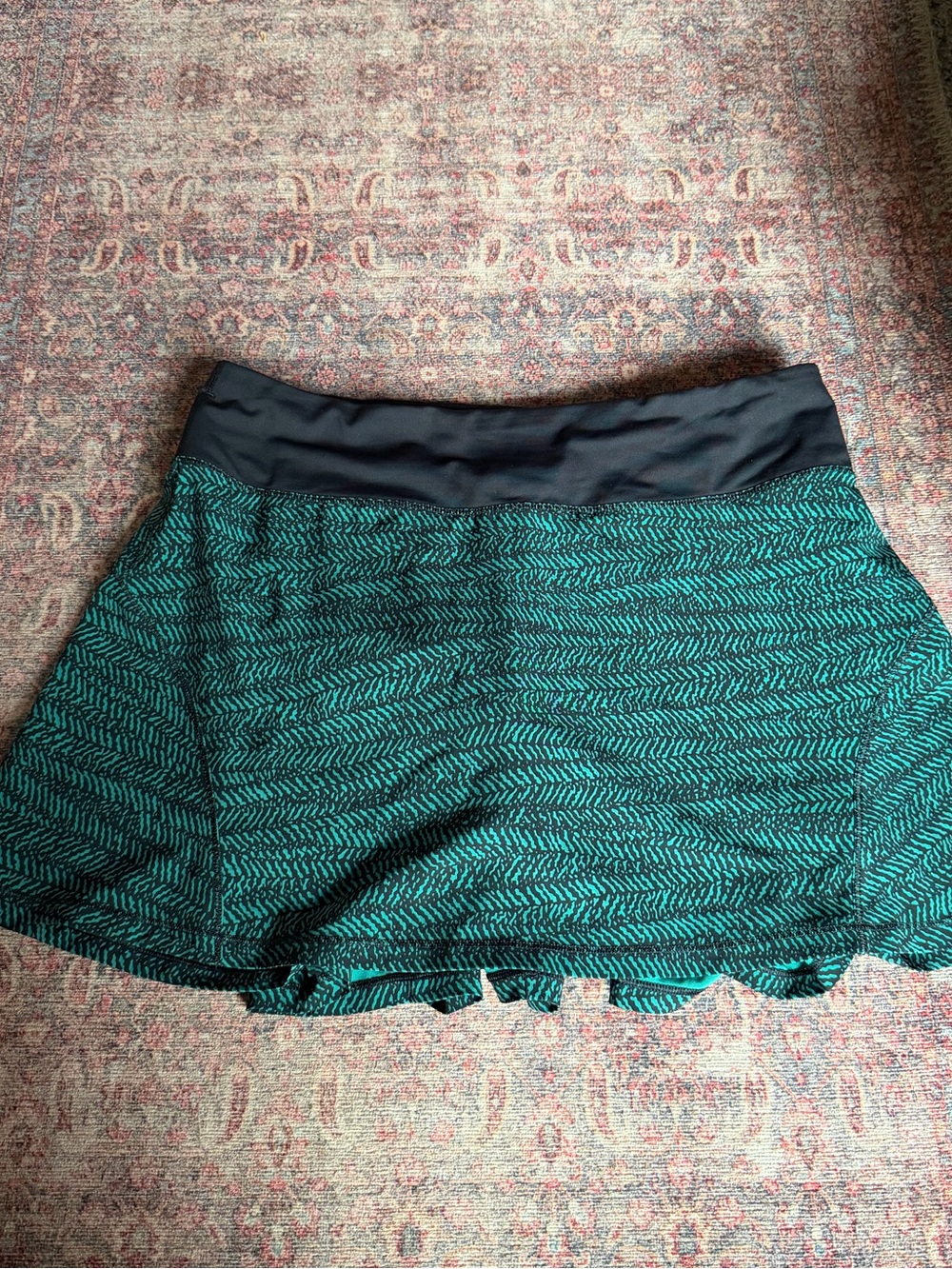 lululemon athletica Teal Patterned Pleated Skater Skirt with Black Waistband - Picture 2 of 5